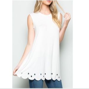 {Acting Pro}Sz Small left!Ivory Laser Cut Tunic